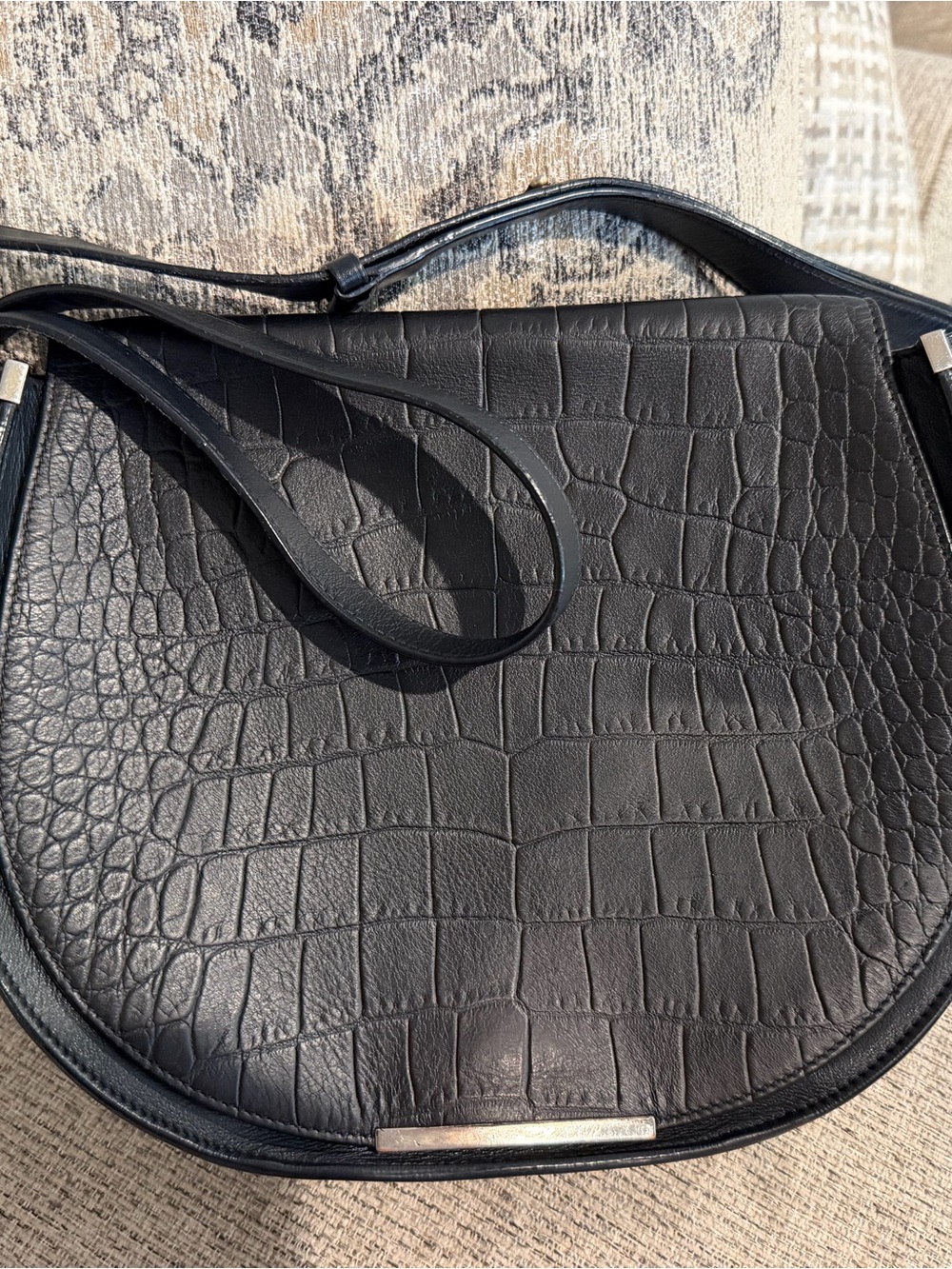 Cuyana Black Croc Embossed Leather Saddle Bag Crossbody Purse GUC